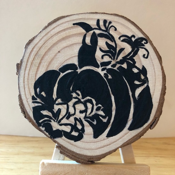 Halloween ornaments. - Picture 3 of 7